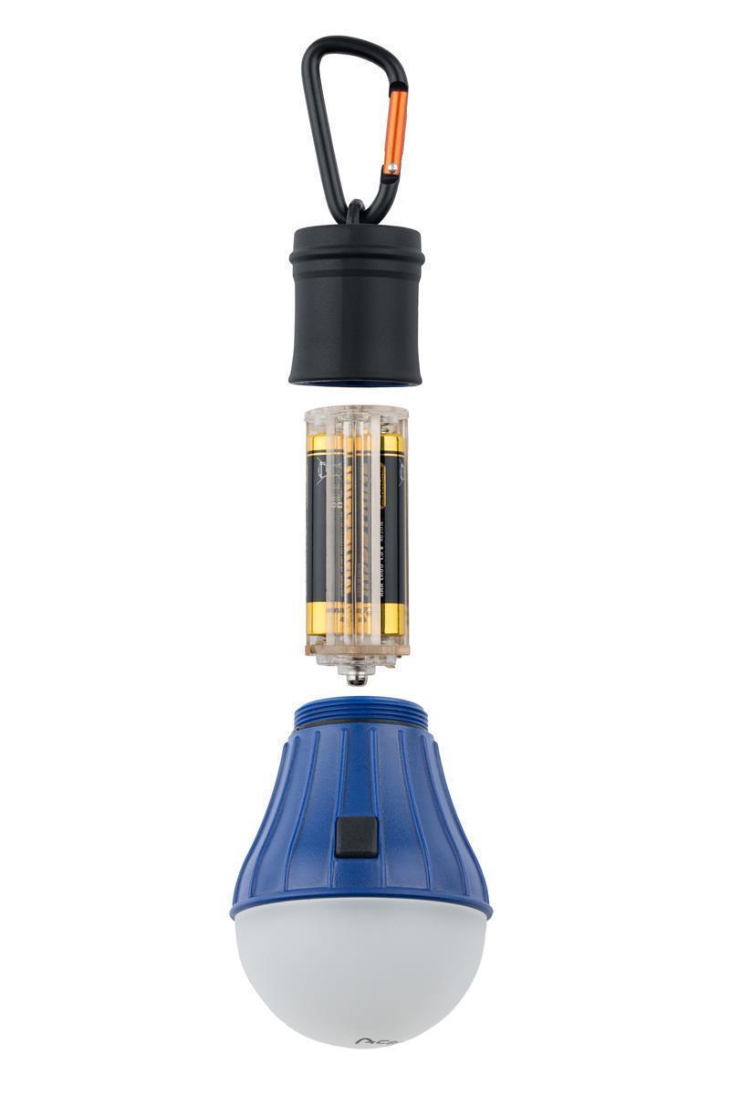 AceCamp Zeltlampe Blau Größenvergleich Hand hält Lampe