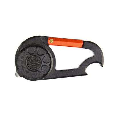 munkees Karabiner mit LED Größenvergleich neben Münze oder Hand