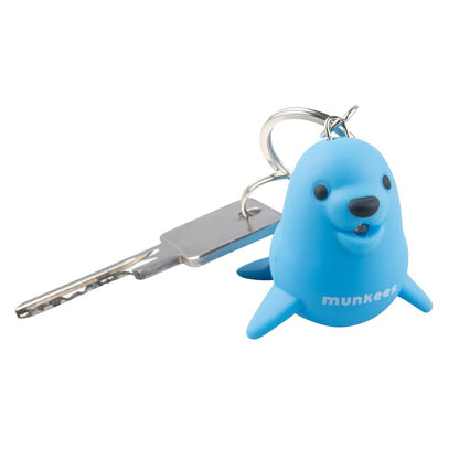 munkees Seelöwe Schlüsselanhänger Blau mit leuchtender LED-Funktion Detailansicht
