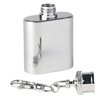 KIPPIS Flachmann-Set munkees Gravur und Verschlussdeckel Nahaufnahme