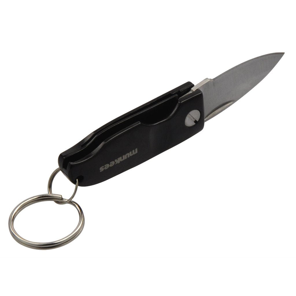 Munkees Klappmesser Schlüsselanhänger am Schlüsselbund befestigt Größenvergleich