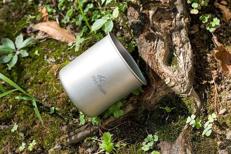 Fire Maple Titanium Becher 330ml Gewichtsangabe auf Küchenwaage ultraleicht