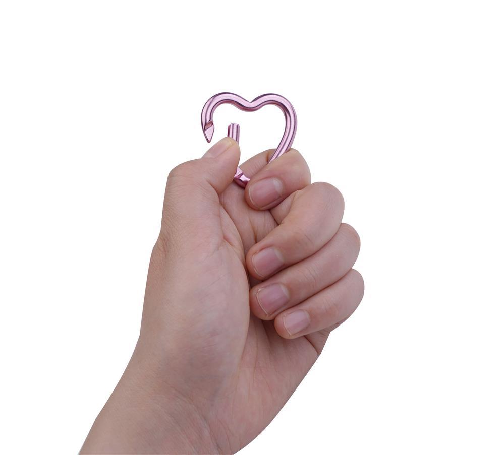 Detailansicht Munkees Mini Herz-Karabiner Rosa geöffneter Verschluss