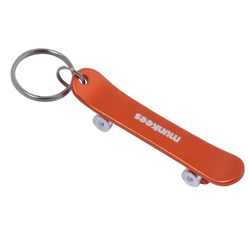 Munkees Skateboard Schlüsselanhänger Rückseite mit Schlüsselring aus Metall