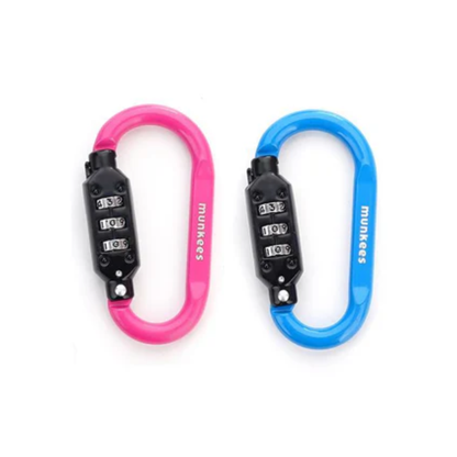 munkees Zahlenschloss-Karabiner D-Form in Magenta und Blau