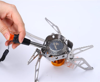 Piezo-Zünder Fire-Maple – Größenvergleich in der Hand gehalten