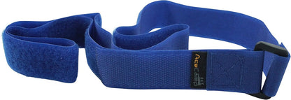 Detailaufnahme des blauen AceCamp Klettgurts mit Klettverschluss