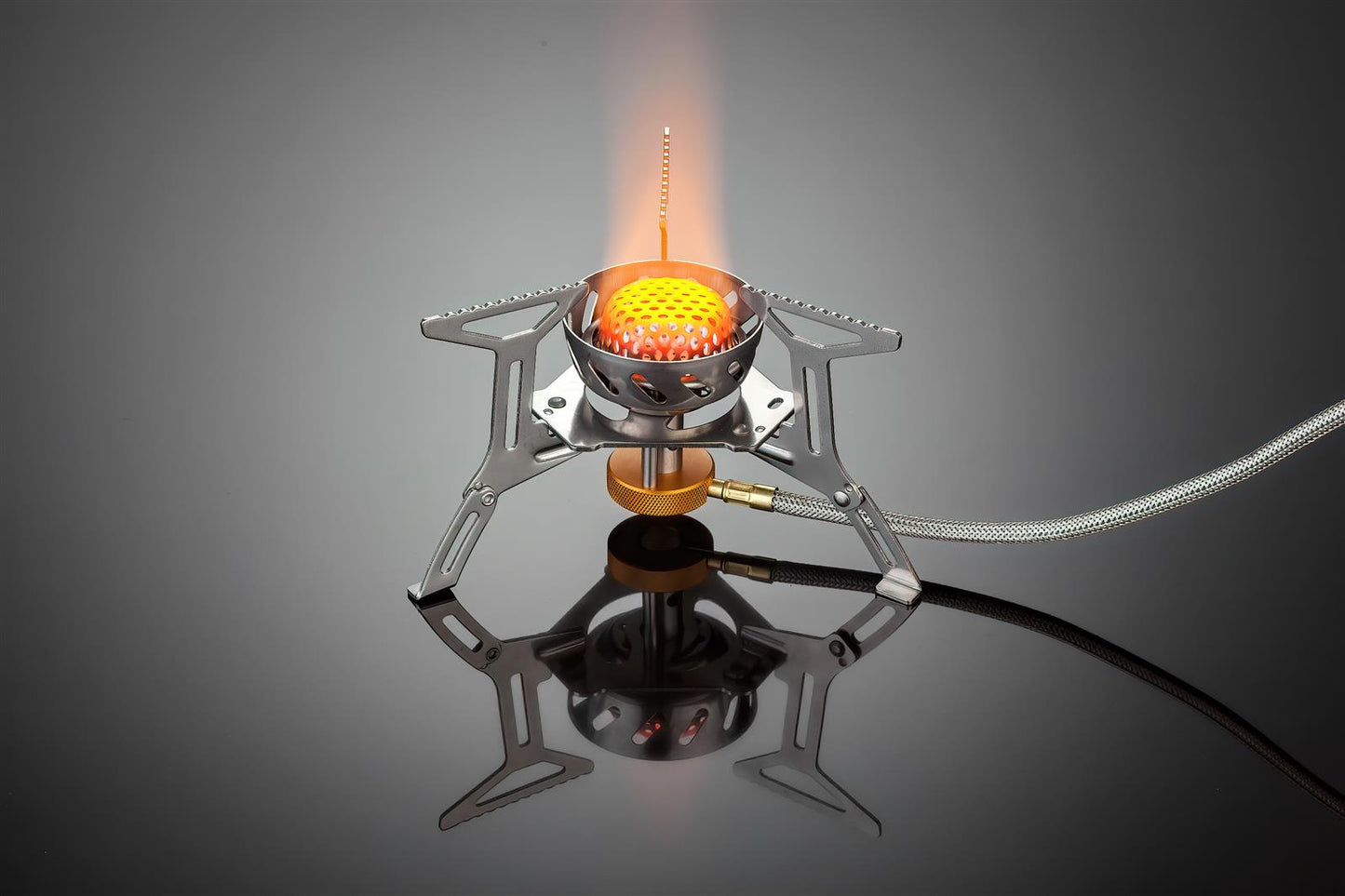 FMS-121 Spark 2200W Gaskocher Seitenansicht faltbare Stützarme offen