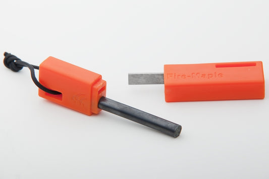Fire Maple FMS-709 Gaskocher kompakt aufgebaut auf weißem Hintergrund