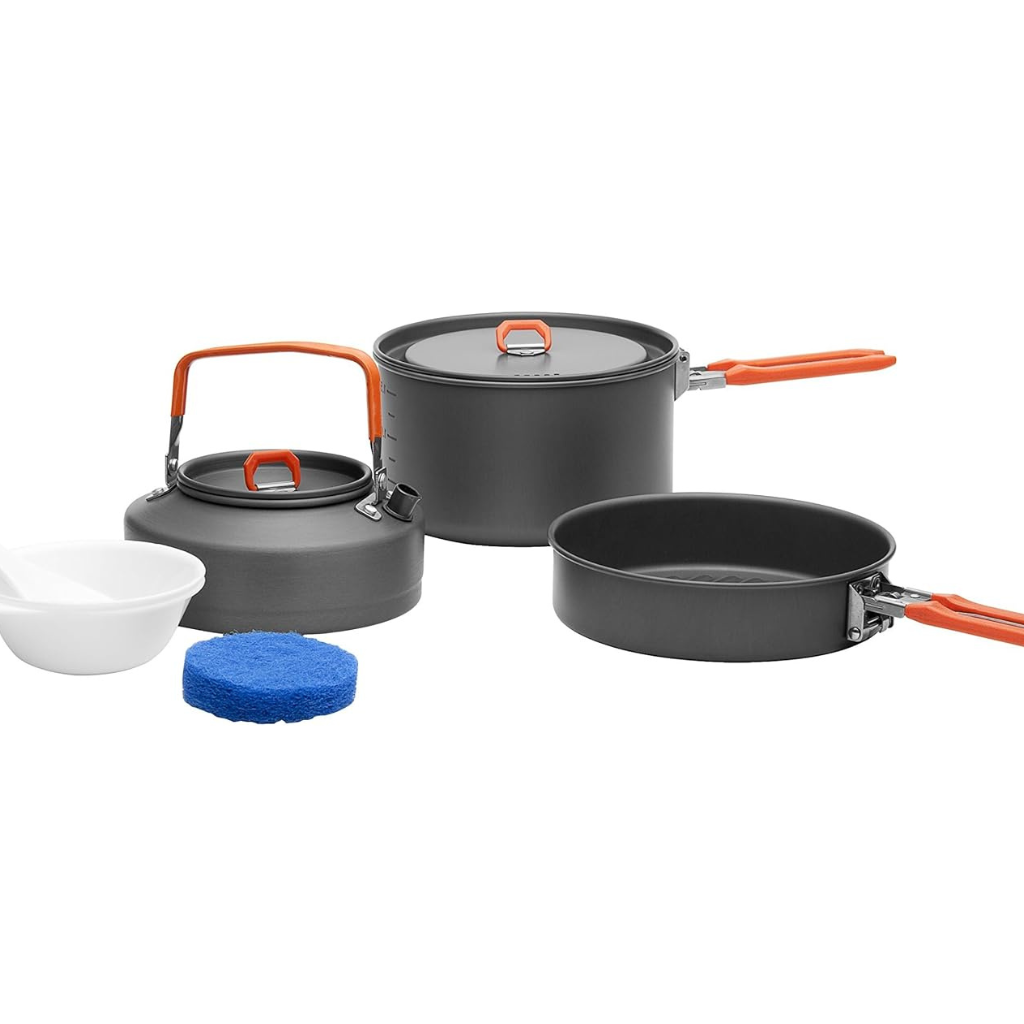 Fire Maple Feast 2 Non-Stick Kochset vollständiges Set auf weißem Hintergrund