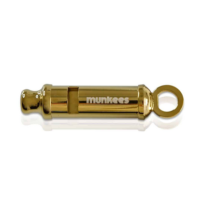 munkees BOBBY Aluminiumpfeife Detailansicht Mundstück und Gravur