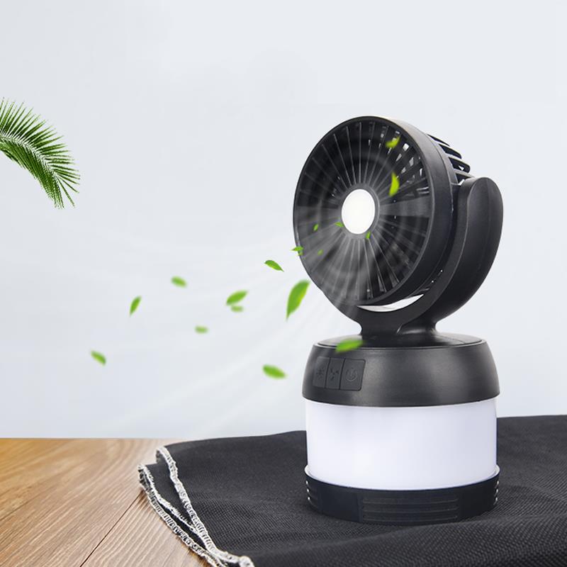 NOTOS Ventilatorlampe kompakte Größe im Vergleich zur Hand